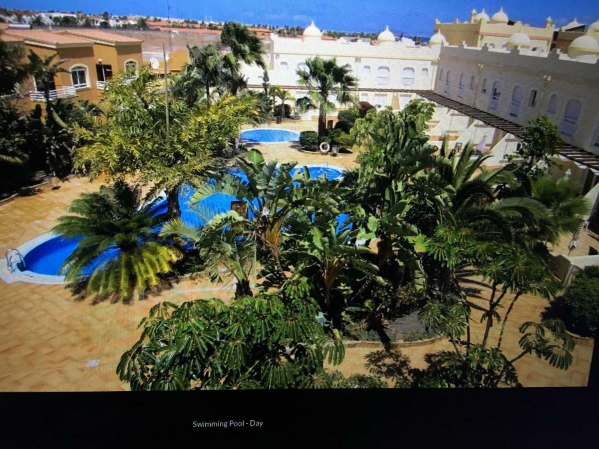 El Sultan 4 Villa คอร์ราเลโฮ ภายนอก รูปภาพ