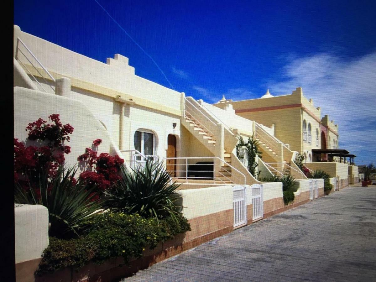 El Sultan 4 Villa คอร์ราเลโฮ ภายนอก รูปภาพ